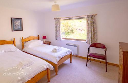 Aviemore House | Lochside Cottage - near Aviemore