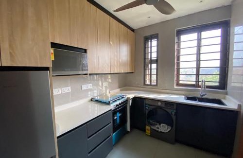 Nungua Apartment | Loci Purple Apartment