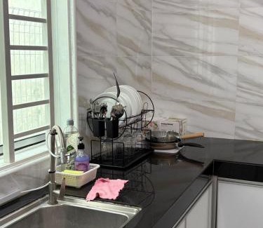 Daerah Kulai House | Lock homestay