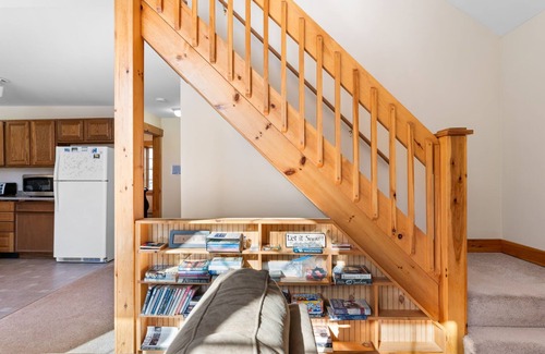 Waitsfield House | Lockwood Loft, Unique, Cozy and Close to Sugarbush