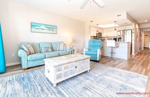 Surf City Condo | Loco M'Ocean - Ocean View Condo - Community Pool - Sleeps 5
