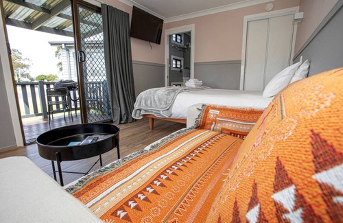 Greenwell Point Cabin | Lodge ∙ 1 bedroom ∙ 2 guests