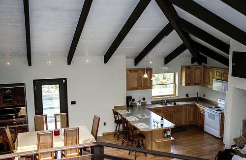 Ursina Cabin | Lodge ∙ 1 bedroom ∙ 2 guests