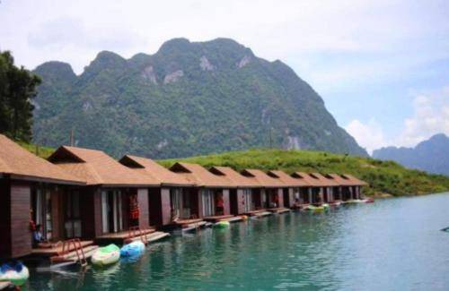 Khlong Sok Cabin | Lodge ∙ 5 guests