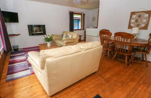 Isle of Arran House | Lodge 5 - "Hawthorn"