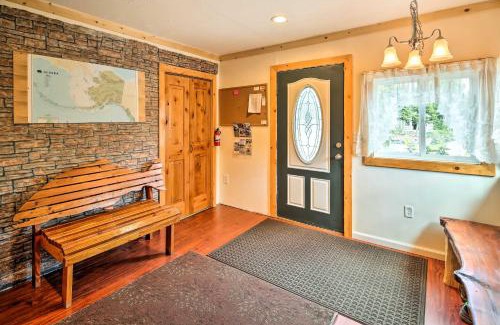 Sutton House | Lodge 88 - Steps to Weiner Lake with Dock and Boat!