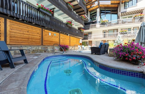 Vail Resort | Lodge at Vail Condominiums