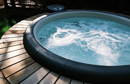 Liginiac Ski Chalet | Lodge avec SPA privatif - Foret et Lac