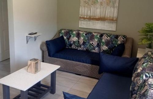 Port Edward Cabin | Lodge Azure