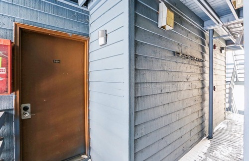 Timberline Condo | Lodge beside Timberline Mountain's chairlift at Slopeside C204!
