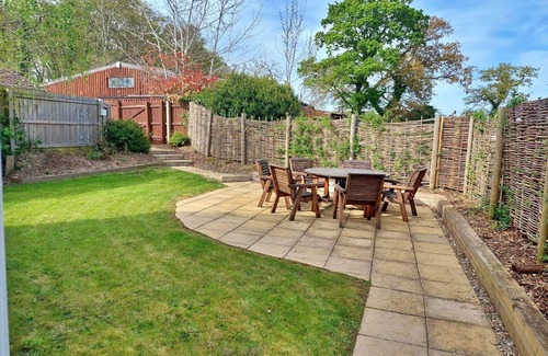 Liverton Cottage | Lodge in Bovey Tracey with Pool & Countryside