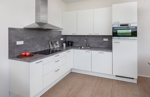 Kamperland House | Lodge in Water Village by the Waterfront
