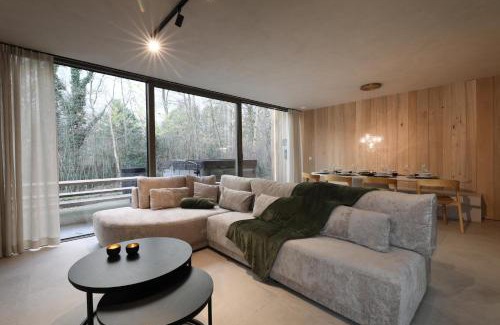 Zolder Villa | Lodge met Jacuzzi - 8 personen - Woodz Lodges