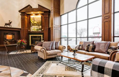 Branson Theater District Hotel | Lodge of the Ozarks