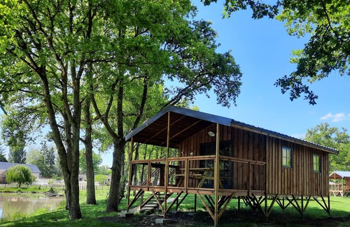 Crouy-sur-Cosson Ski Chalet | lodge on stilts 2 swimming pools in Sologne near Chambord