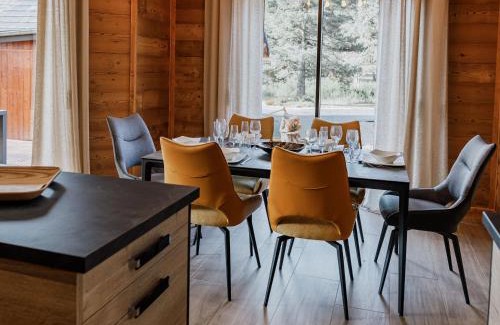 Le Chambon-sur-Lignon House | Lodge PMR avec jacuzzi privatif, accès spa et activités au bord du golf! - FR-1-582-372
