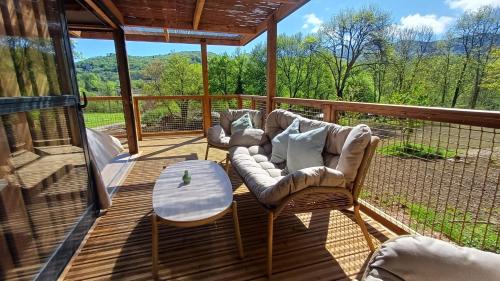 Aspet Other | Lodge premium Pique poque
