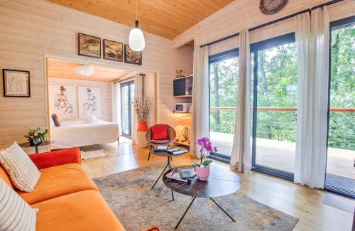 Saint-Felix-de-Reillac-et-Mortemart Apartment | Lodge Secret avec Jacuzzi