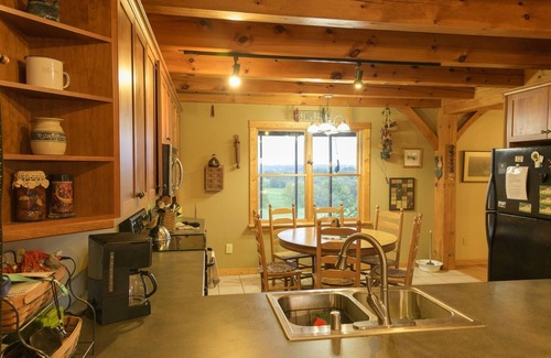 Wilmore Cabin | Lodge style home on 140 acres. Remote but close to much! Hot Tub, Pets