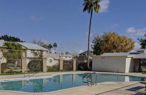 Tempe House | Lodge Townhouse townhouse