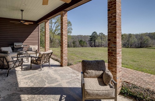Lincoln Parish House | Lodge with Beautiful Views just 10 min from Ruston