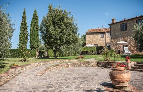 Montaione Apartment | Lodging in Tuscany,pool,children pool,Aircon,family and children friendly, sl3