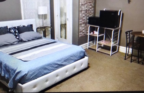 Flatlands Bed & Breakfast | LODGINGS ON THE HORIZON