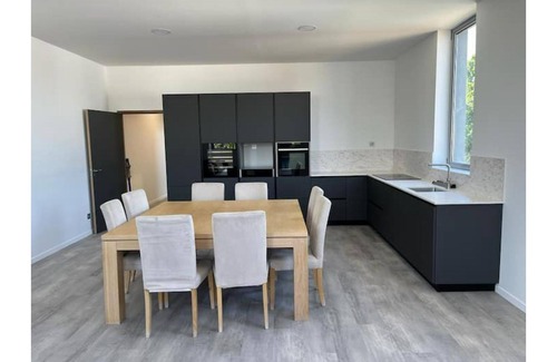 Saint-Symphorien-d'Ozon Apartment | Loft 130 m2 Sans Voisinage Avec Parking Privé