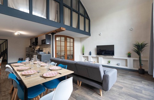 Gilly-sur-Isere Apartment | Loft 15 + Loft 16