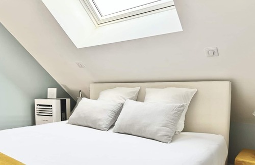 Miroir - Batignolles Apartment | Loft 2 premium - Near Station