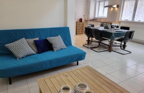 Cambrai Apartment | Loft 3 du Temple pour 4 pers & Parking