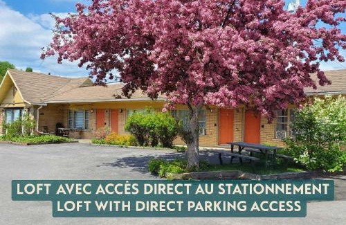 Ste Anne de Beaupre Apartment | Loft 4 - 2 min du Bord de l'eau Foyer & Barbecue