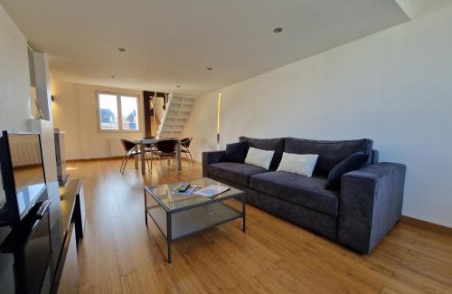 Quartier du Casino Apartment | Loft 4 pers centre Châtelaillon-Plage, à deux pas de la mer et du Casino, Wi-Fi inclus - FR-1-706-26