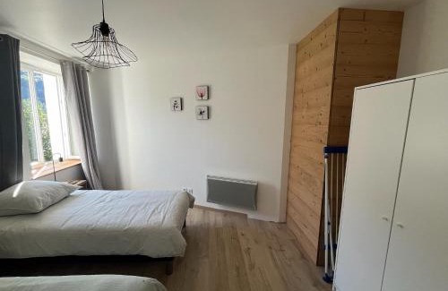 Saint-Maurice-sur-Moselle Apartment | Loft 5 personnes type chalet avec jardin