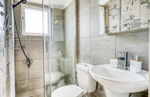 Chios Town Apartment | Loft Above the Blue