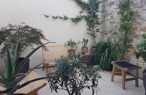 Mireval Apartment | Loft apartment in former Chai between sea and garrigue