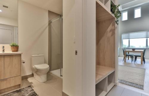 Rossland Apartment | Loft at The Crescent Sleeps 4 to 6