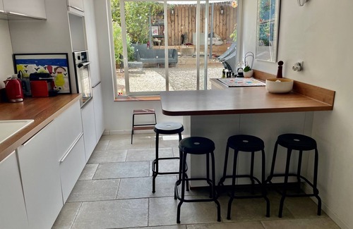 Castelnau-le-Lez Apartment | Loft Avec Jardin, Parking, Clim et Wifi, Proche Centre Ville, Idéal Pour Famille