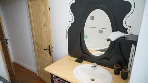 La Celle-sous-Gouzon Apartment | Loft cosy avec terrasse au coeur d'Annonay