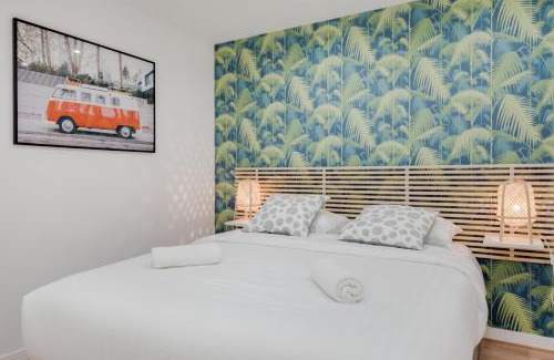 Strasbourg -Saint-Denis Apartment | Loft Design for 8 people in Heart of Paris