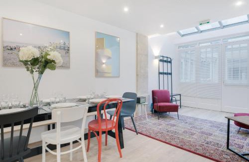 Strasbourg -Saint-Denis Apartment | Loft Design for 8 people in Heart of Paris