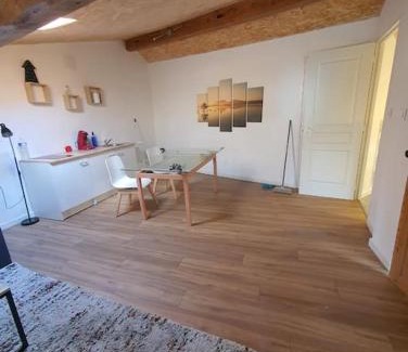 Revel Apartment | LOFT DU GET