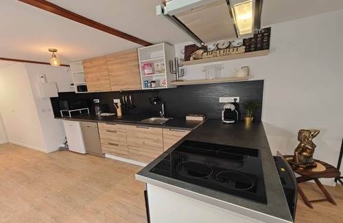 Le Pre-Saint-Gervais Apartment | Loft Duplex à 2 min de Paris-parking Privé Gratuit