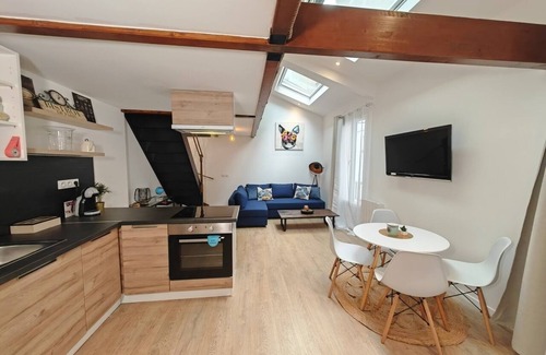 Le Pre-Saint-Gervais Apartment | Loft Duplex à 2 min de Paris-parking Privé Gratuit