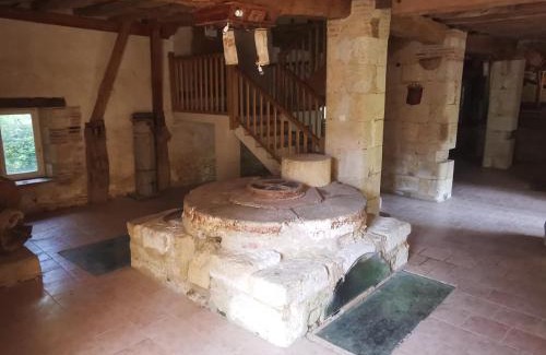 Fleurance Apartment | loft duplex du moulin de labarthe