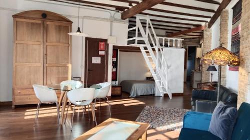 Barrio del Carmen Apartment | Loft el Carmen amazing views