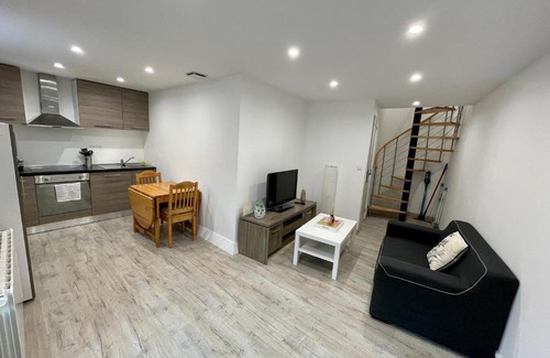 Champvert Mairie Apartment | Loft Fourvière