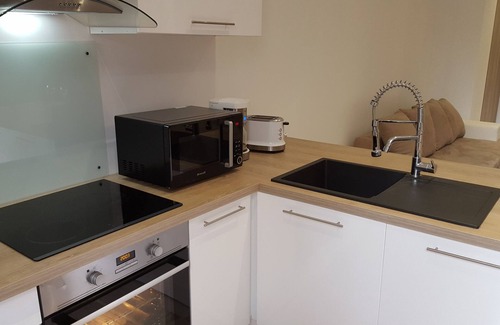 Jacquard - Prefecture Apartment | Loft Haussmannien Central 80m2 Avec Cuisine Américaine, Wifi & Tramway