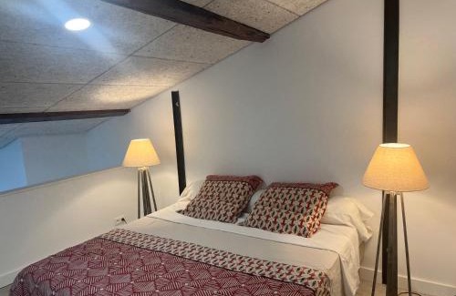 Pinet Apartment | LOFT-HOLIDAY 5 Appartement spacieux à proximité de la plage