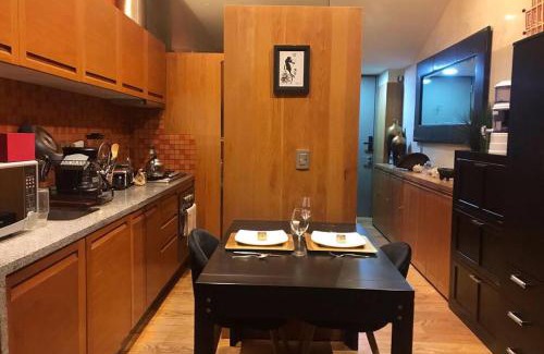 Cuauhtemoc Apartment | Loft in Reforma 27 with Amazing balcony views on the 9th floor